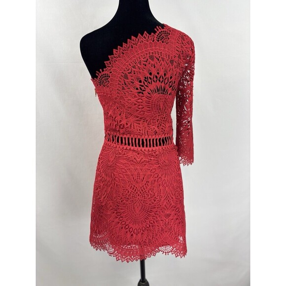 Saylor Pippa One Shoulder Dress Red XS Lace Mini Cocktail Sheer 3/4 Sleeve - Picture 6 of 16